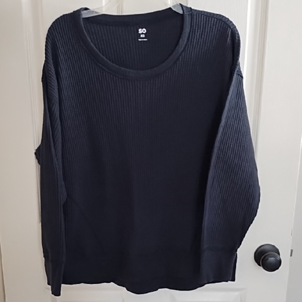 SO Black Ribbed Knit Top
